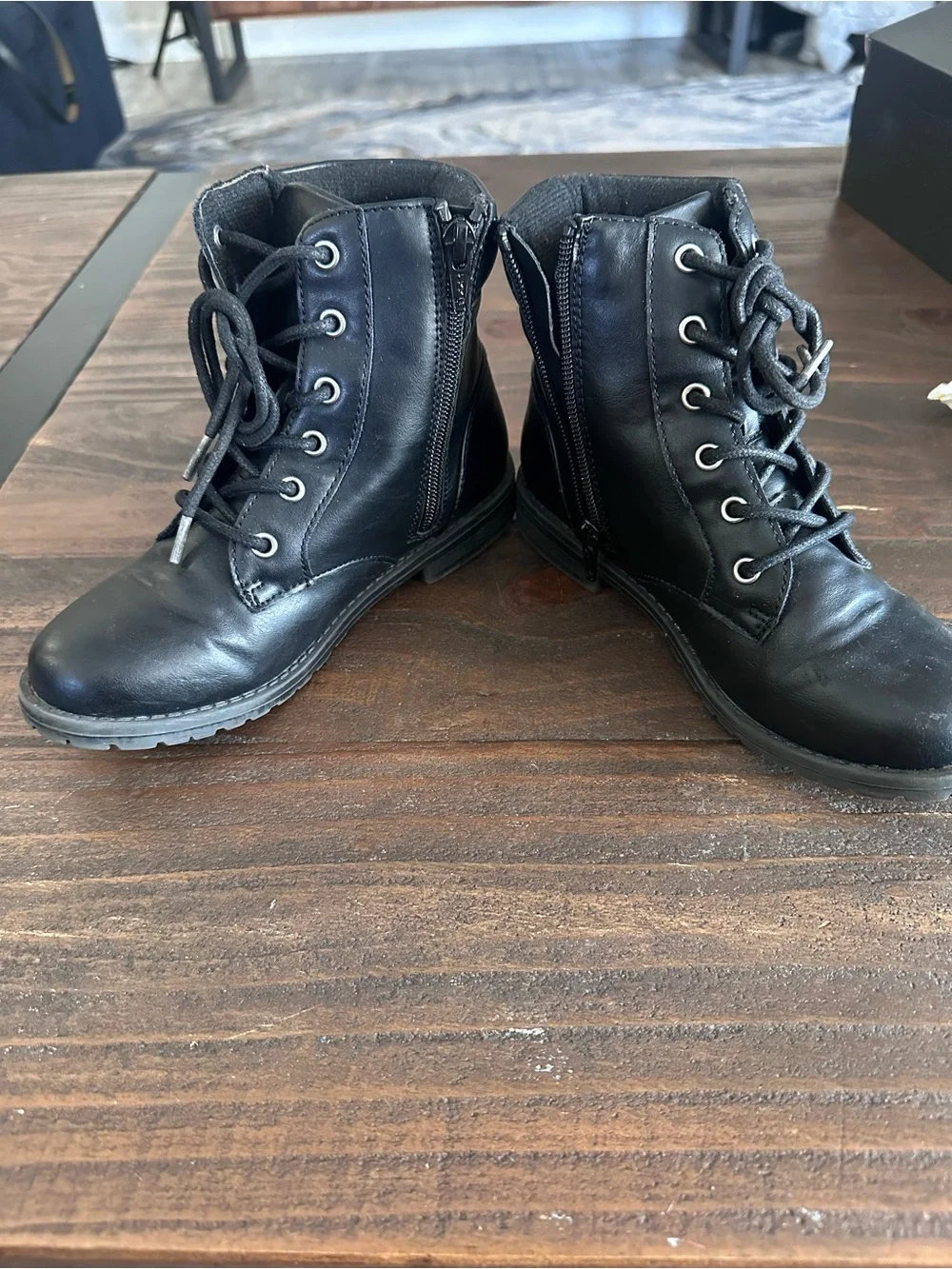 The Children's Place Black Lace-Up Side-Zip Kids Ankle Boots size 2